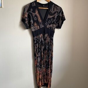 Le Chateau Short Sleeve Maxi Dress Black Boho Print Size XXS